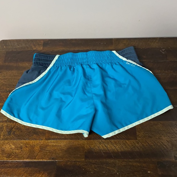 Nike Dri Fit running shorts - Picture 4 of 4